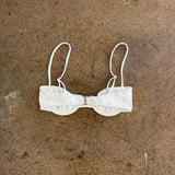 Villa Top - Eyelet